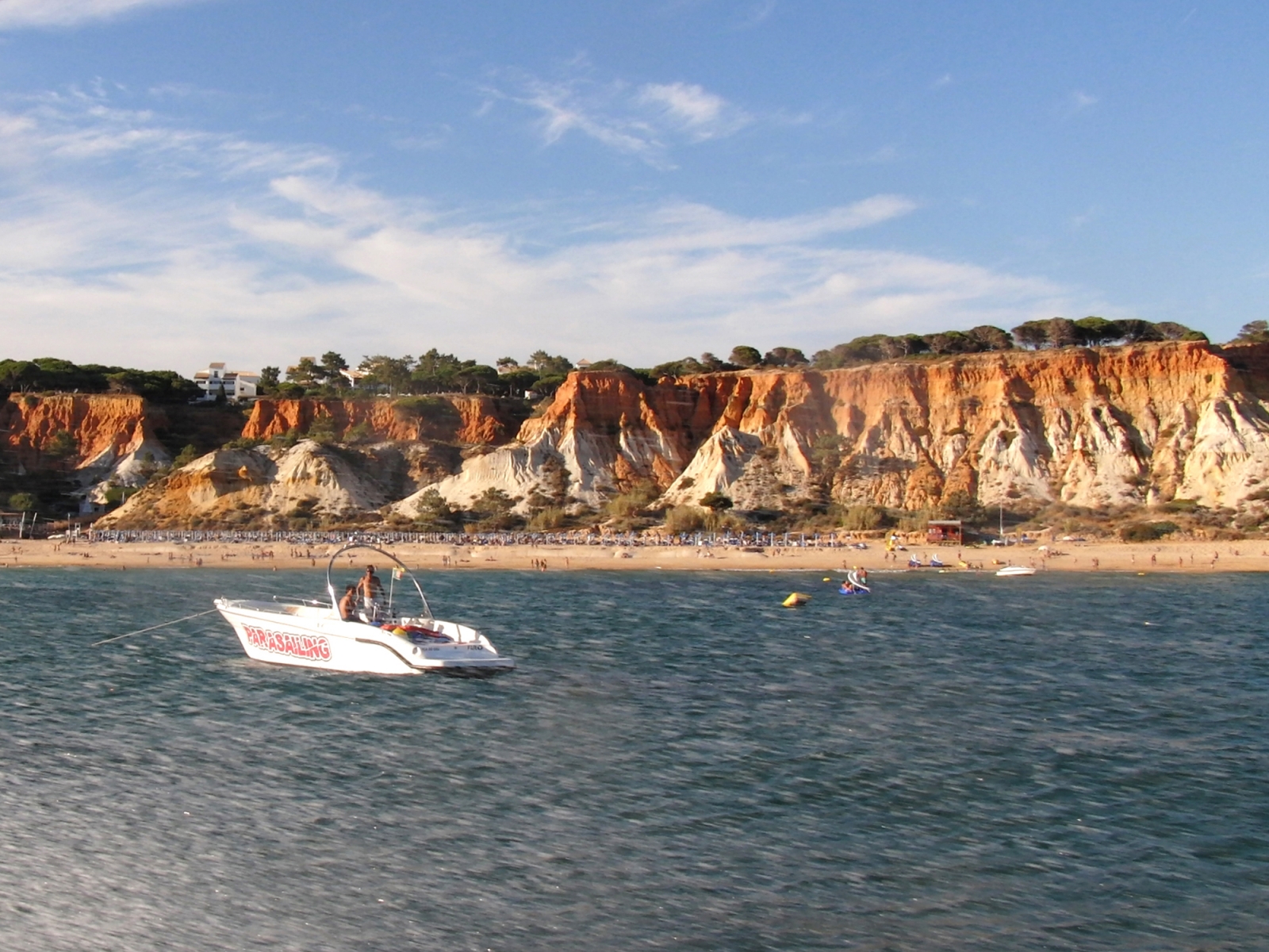 Praia da Falésia-Pine Cliffs